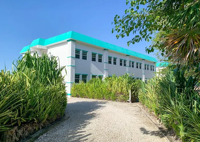 Western Grand Baymen Gardens San Pedro (Ambergris Caye)