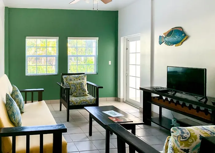 Western Grand Baymen Gardens San Pedro (Ambergris Caye)