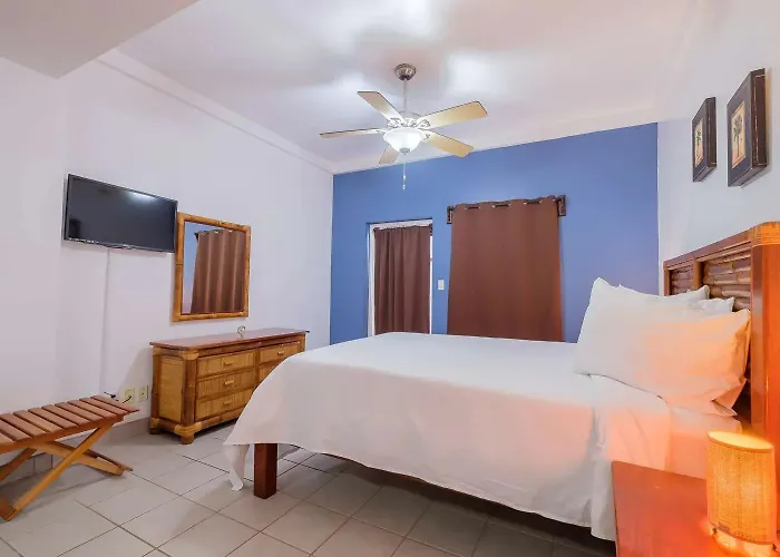 Hotel Western Grand Baymen Gardens