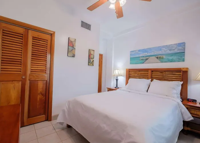 Western Grand Baymen Gardens San Pedro (Ambergris Caye)