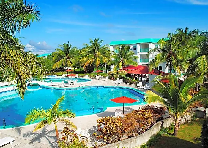 Western Grand Baymen Gardens 3*