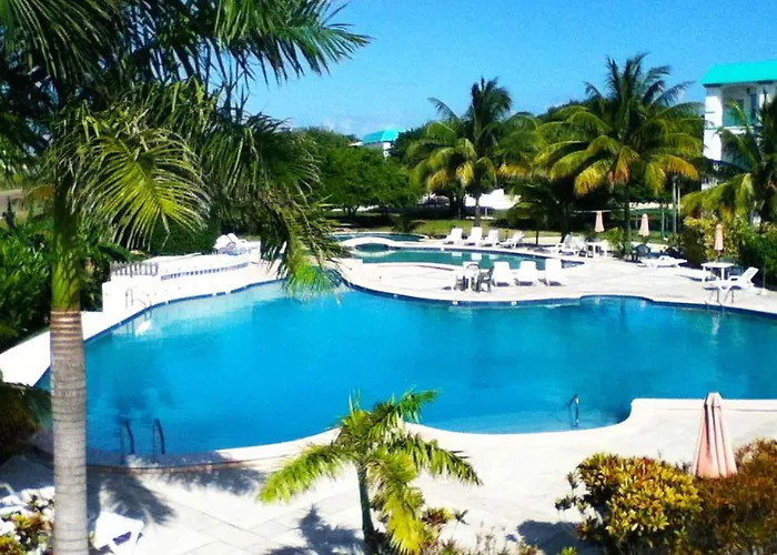 Western Grand Baymen Gardens